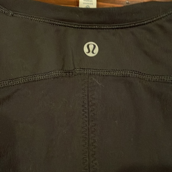 Lululemon long sleeve - Picture 6 of 8